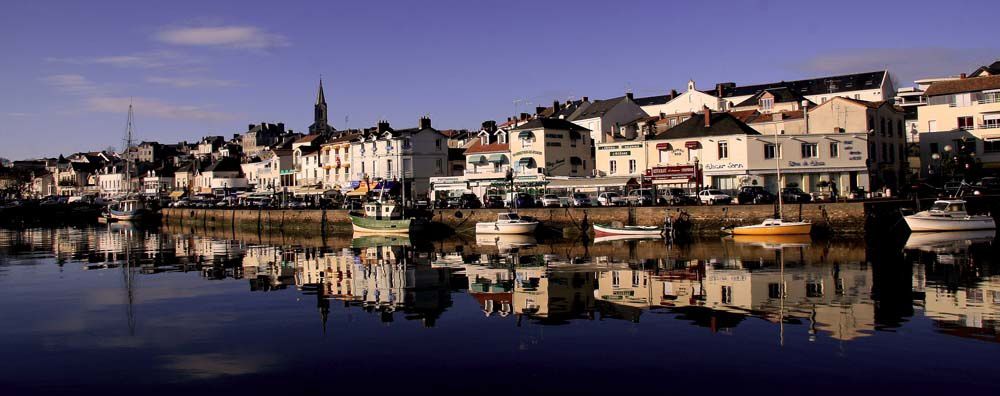 La ville et le port de Pornic station balnéaire de Loire-Atlantique