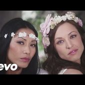 Natasha St-Pier & Anggun - Vivre d'amour "Thérèse" (Clip officiel)