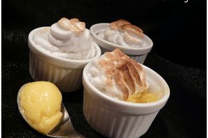 Crèmes au citron meringuées
