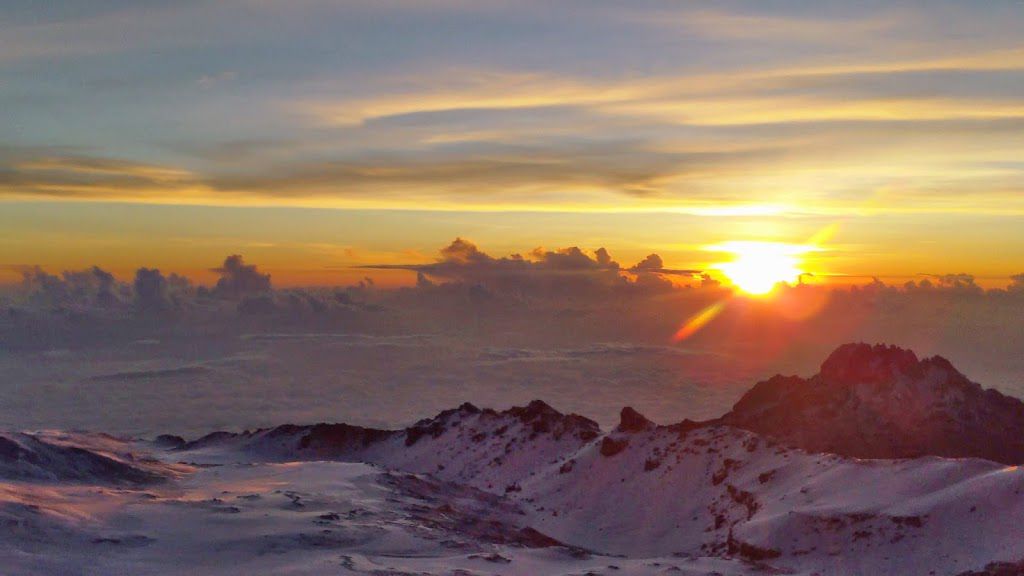 Lever de soleil sur le Kilimanjaro, mars 2014
